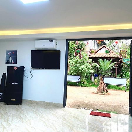 邦美蜀 La Giang Garden酒店 外观 照片
